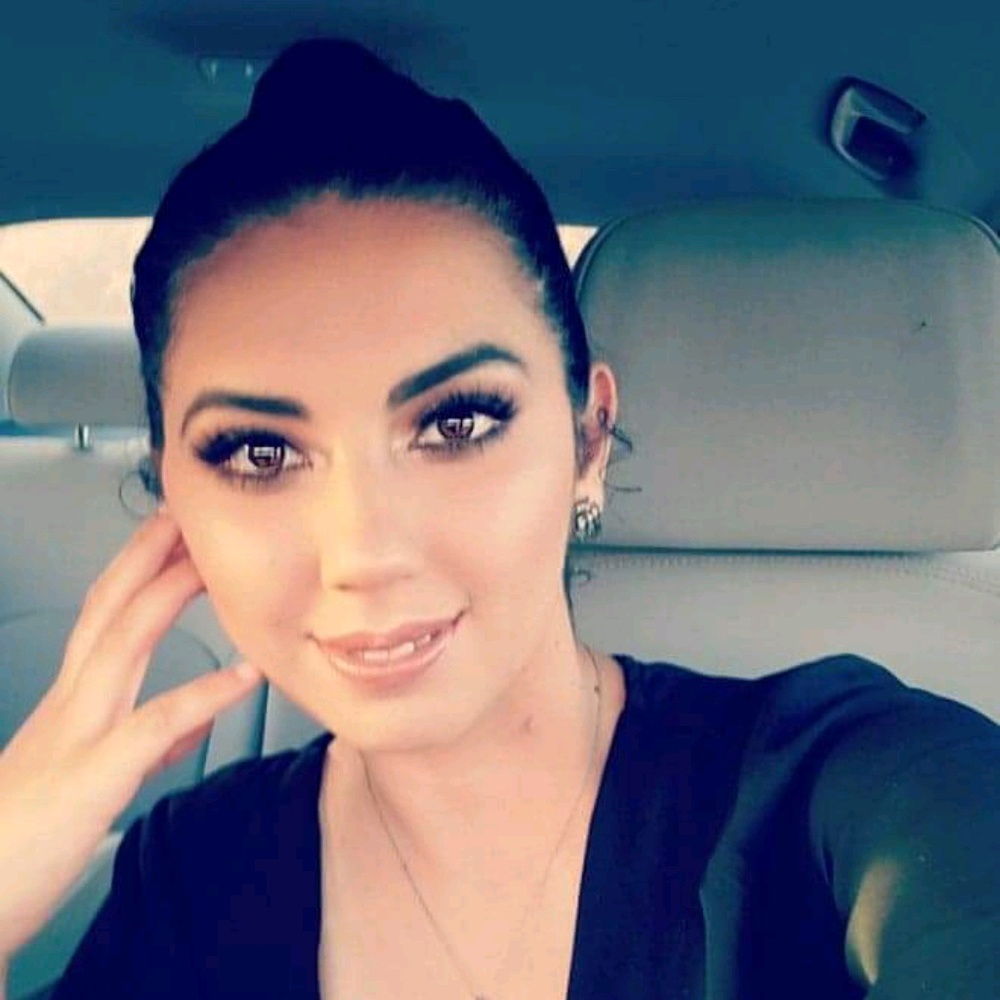 Meet your Posher, Fabiola